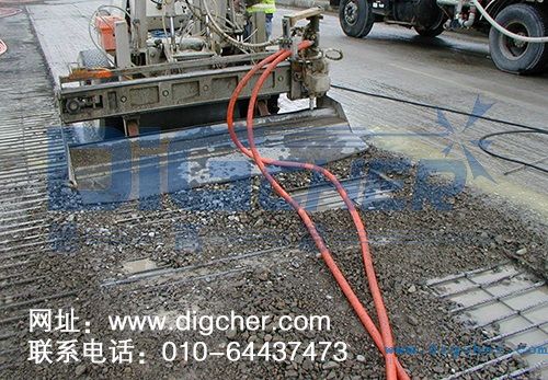 高壓水混凝土路面破碎