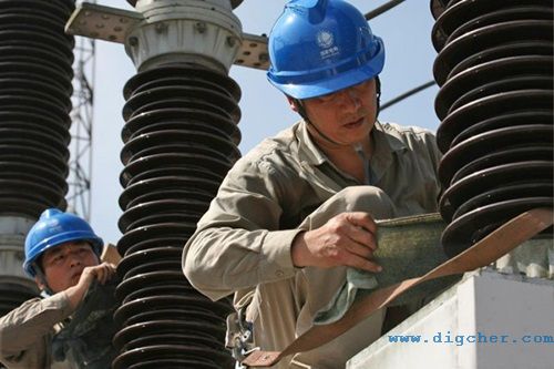 變電所隔離開關(guān)觸頭人工清洗